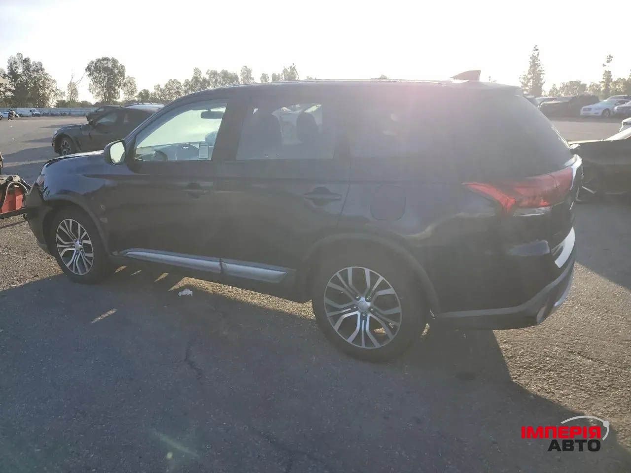 Mitsubishi Outlander - фото 4