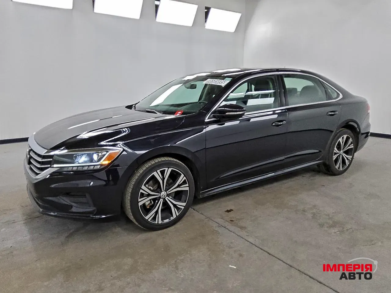 Volkswagen Passat - фото 1