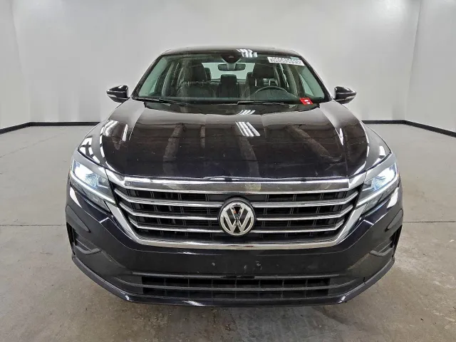 Volkswagen Passat - фото 2