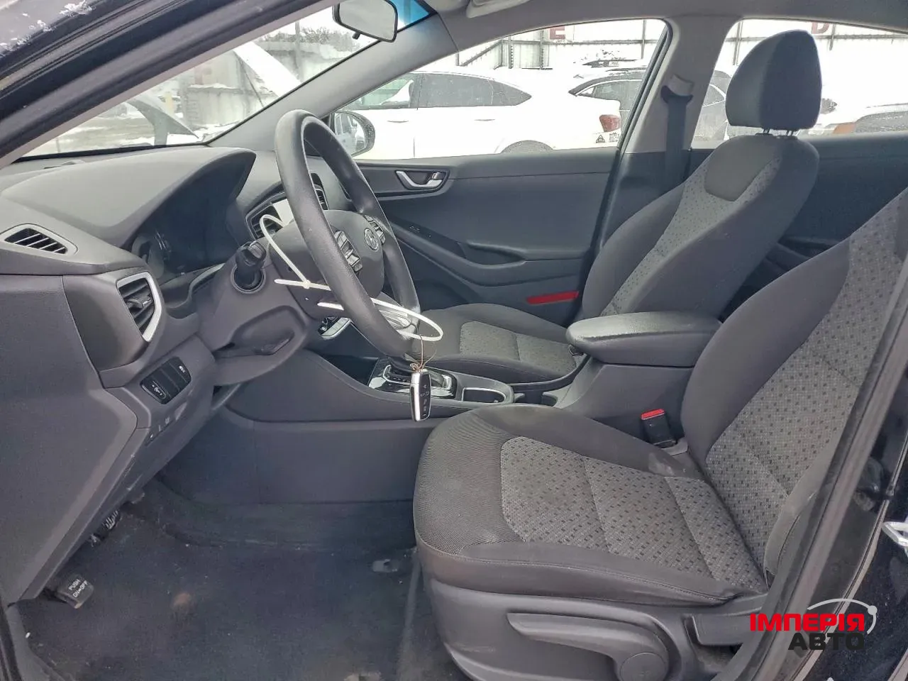 Hyundai IONIQ - фото 7