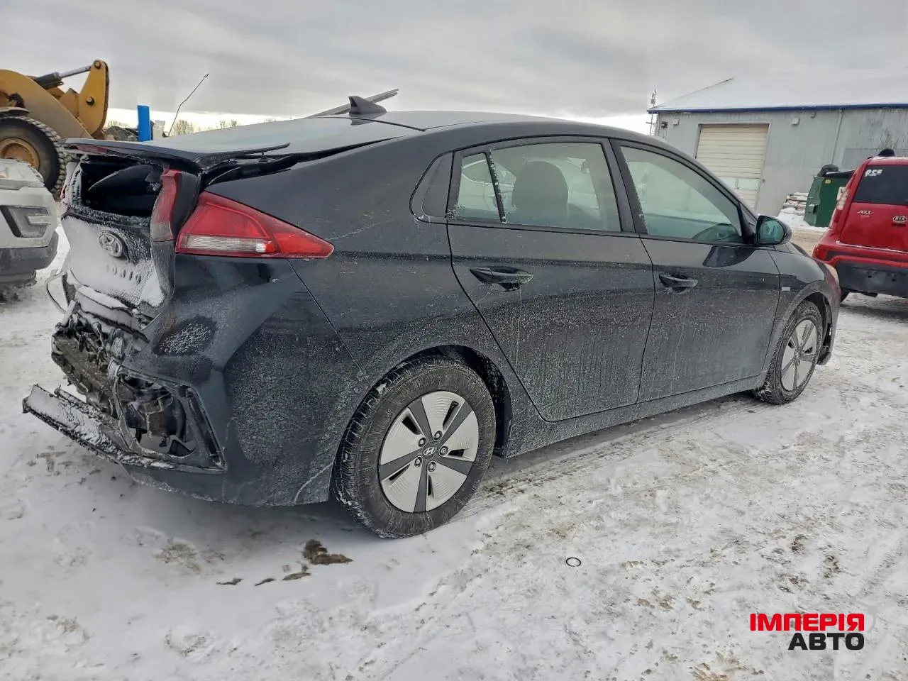 Hyundai IONIQ - фото 6