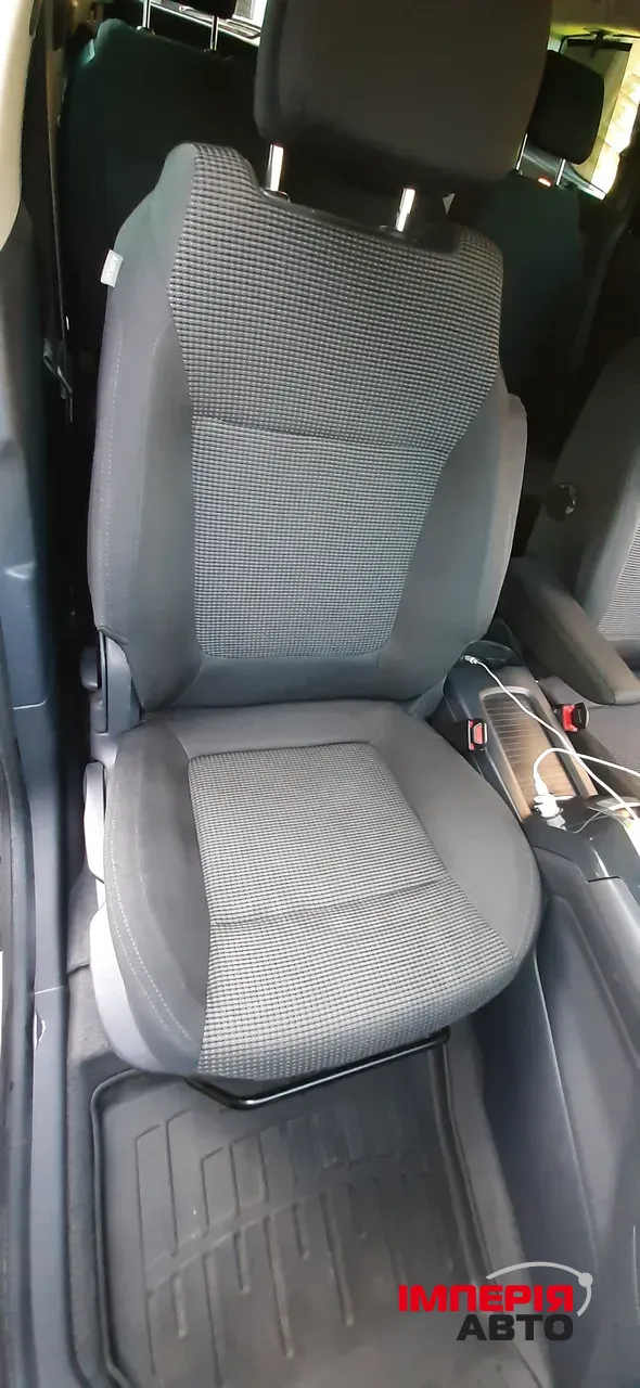 Peugeot 5008 - фото 14