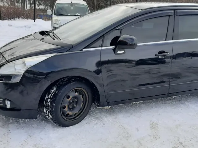 Peugeot 5008 - фото 3