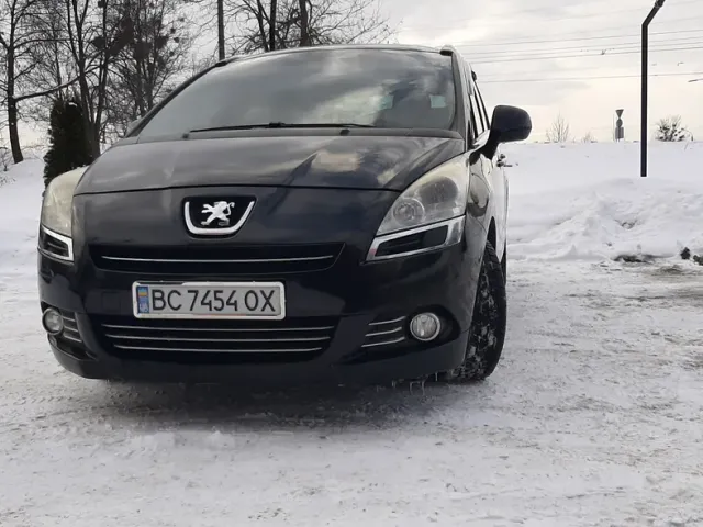 Peugeot 5008 - фото 2