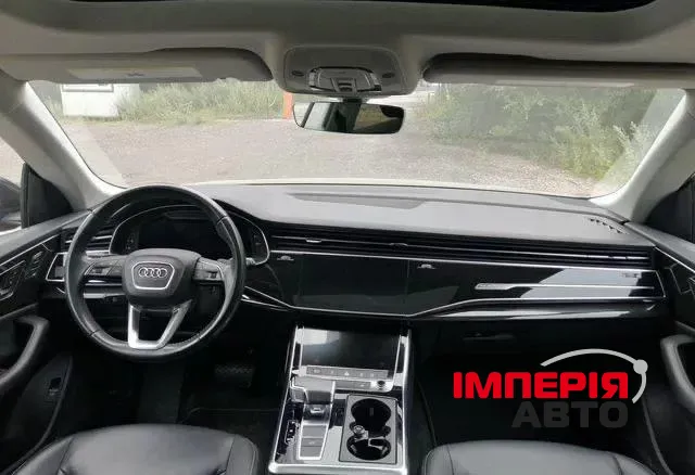 Audi Q8 - фото 6