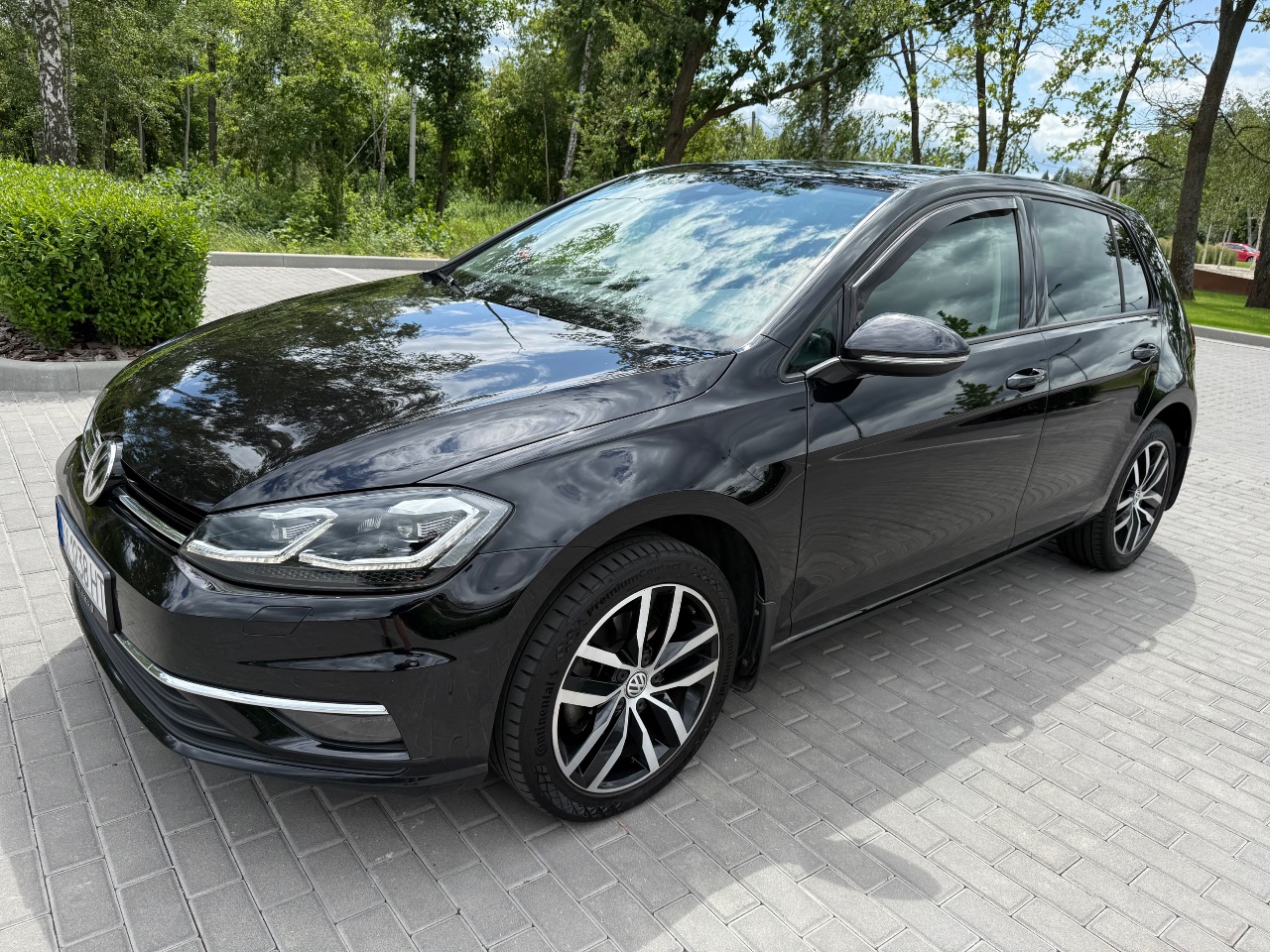 Volkswagen Golf - фото 23