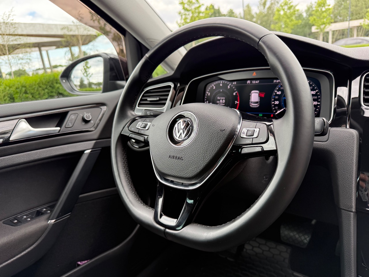 Volkswagen Golf - фото 28