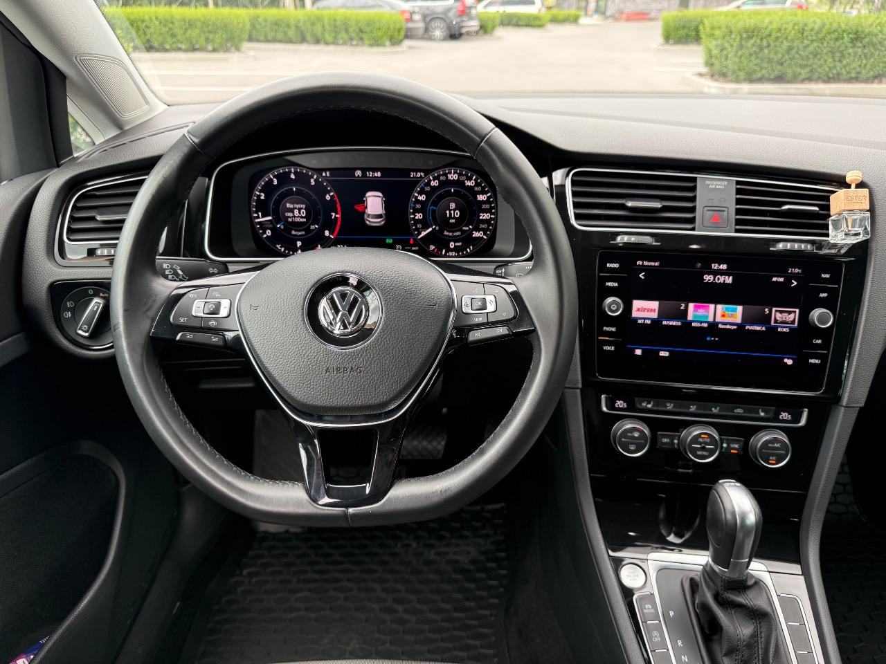 Volkswagen Golf - фото 9