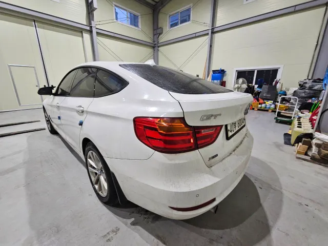 BMW 3 серії - фото 4