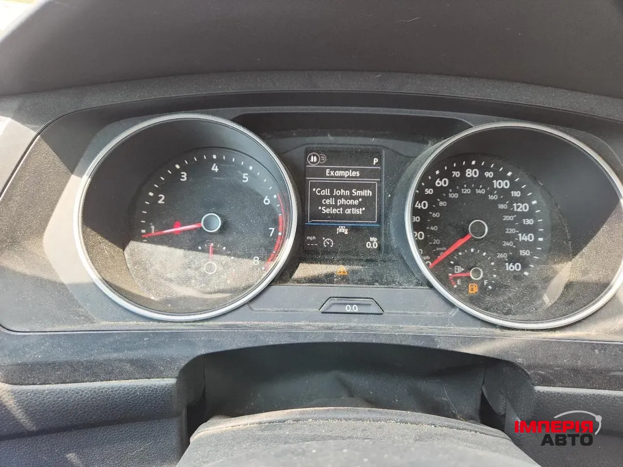 Volkswagen Tiguan - фото 8