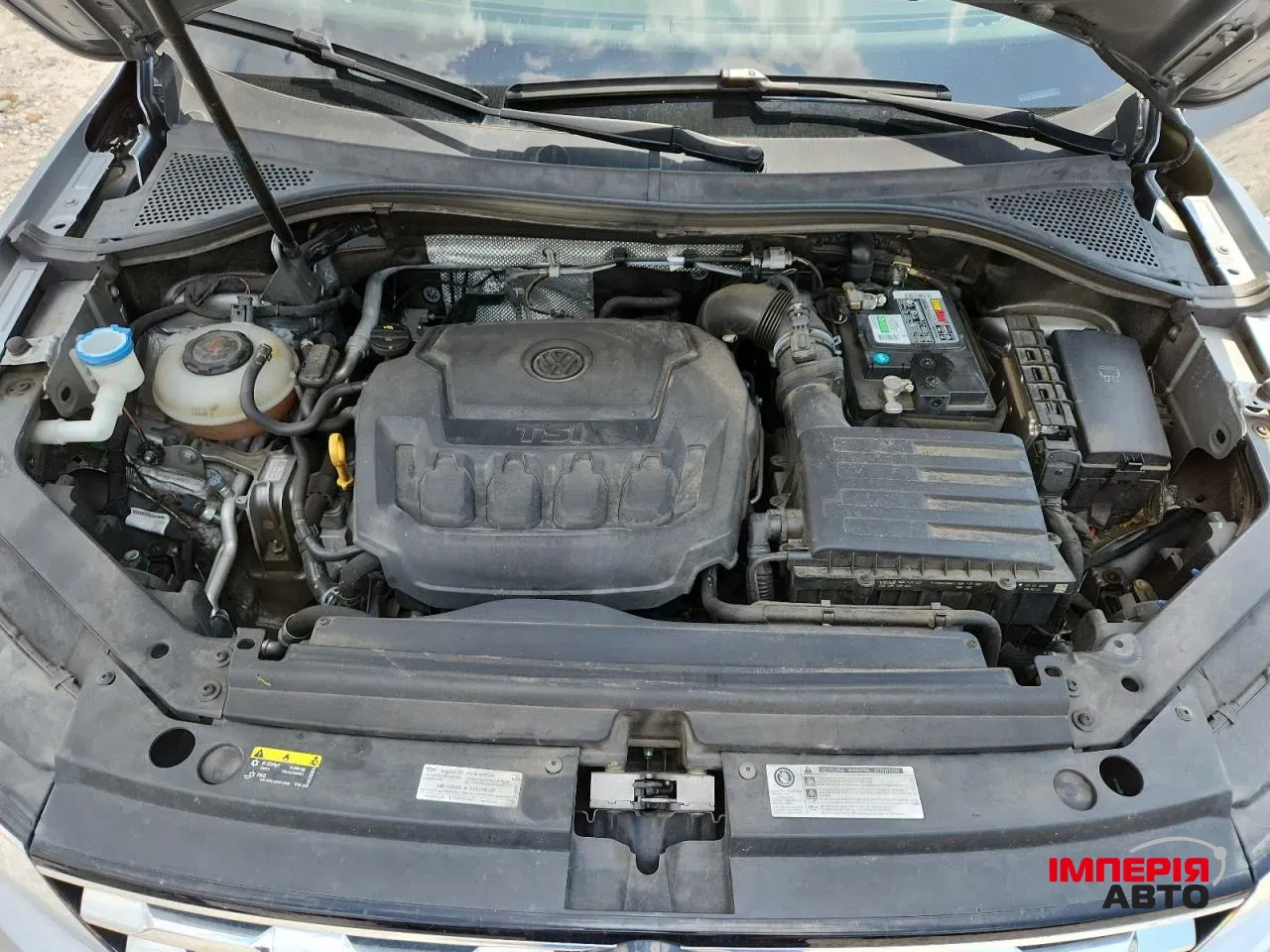 Volkswagen Tiguan - фото 13