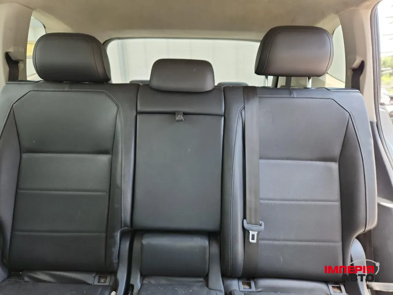 Volkswagen Tiguan - фото 11