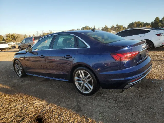 Audi A4 - фото 4