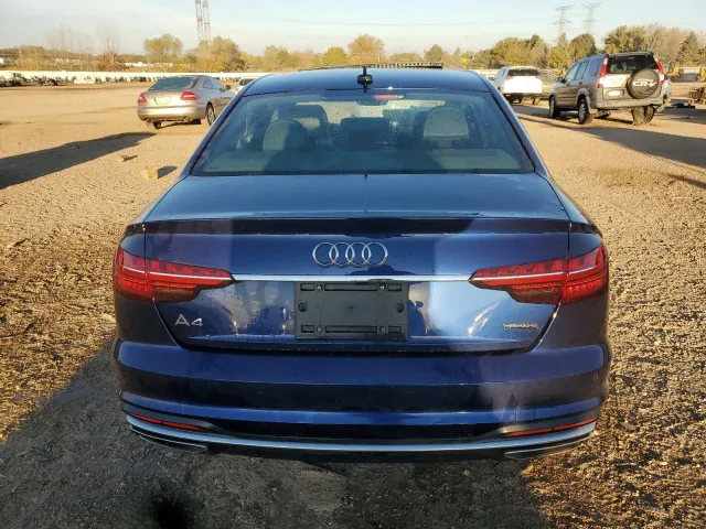 Audi A4 - фото 5