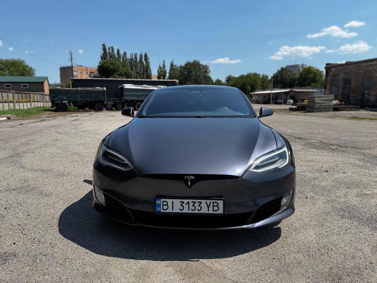Tesla Model S - фото 9