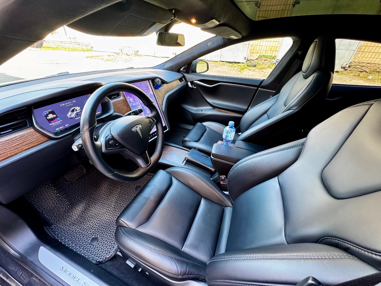 Tesla Model S - фото 16