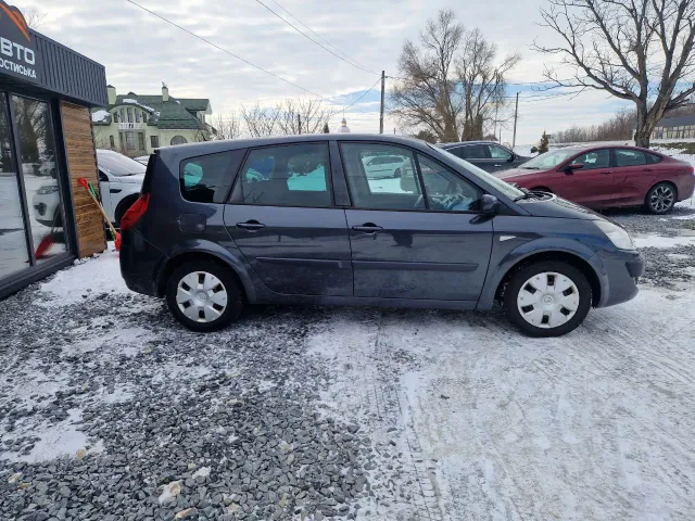 Renault Megane - фото 2