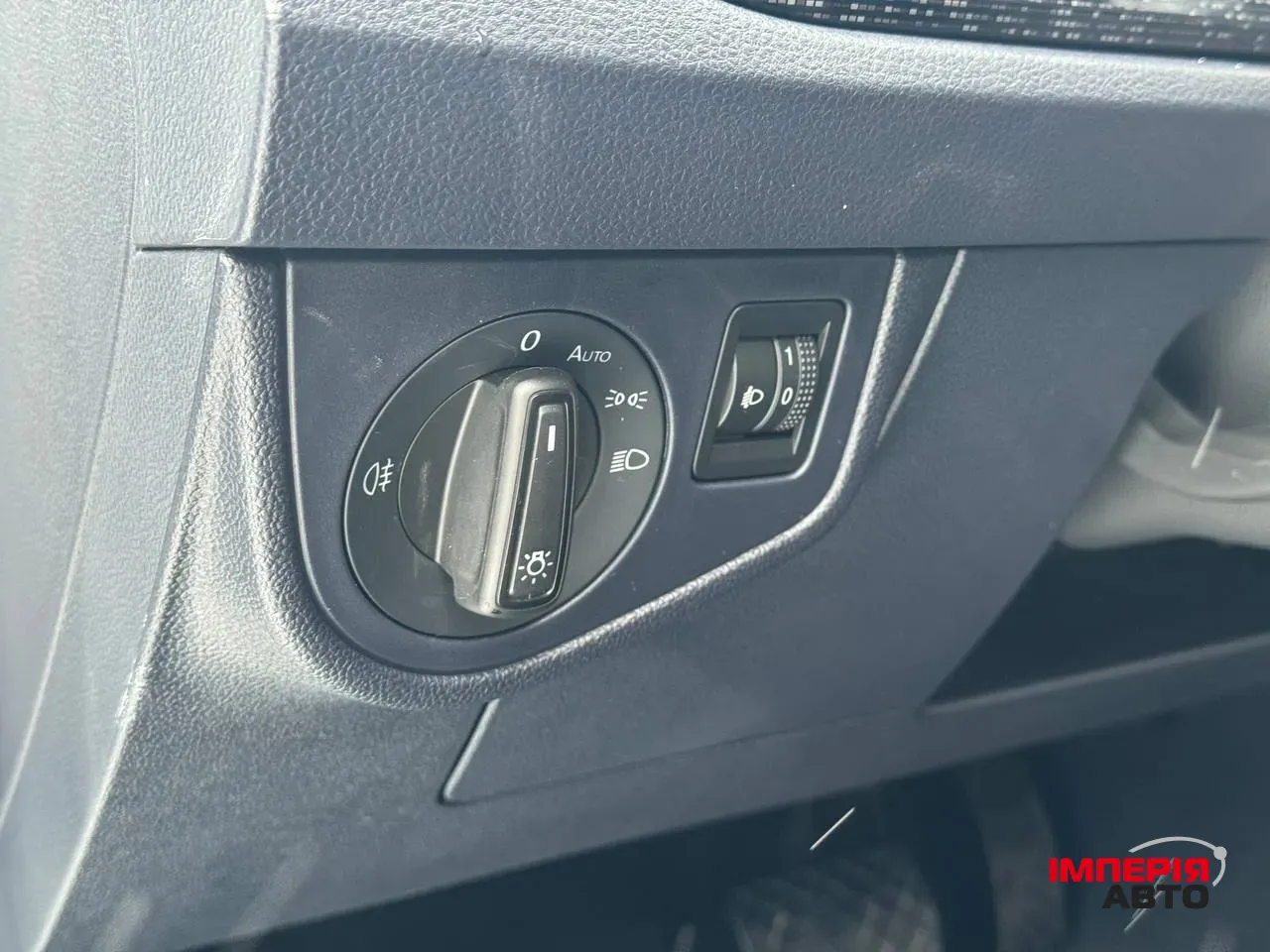 Volkswagen Lavida - фото 19