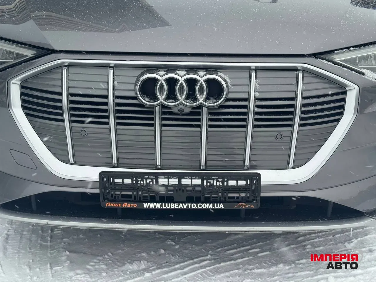 Audi e-tron - фото 16