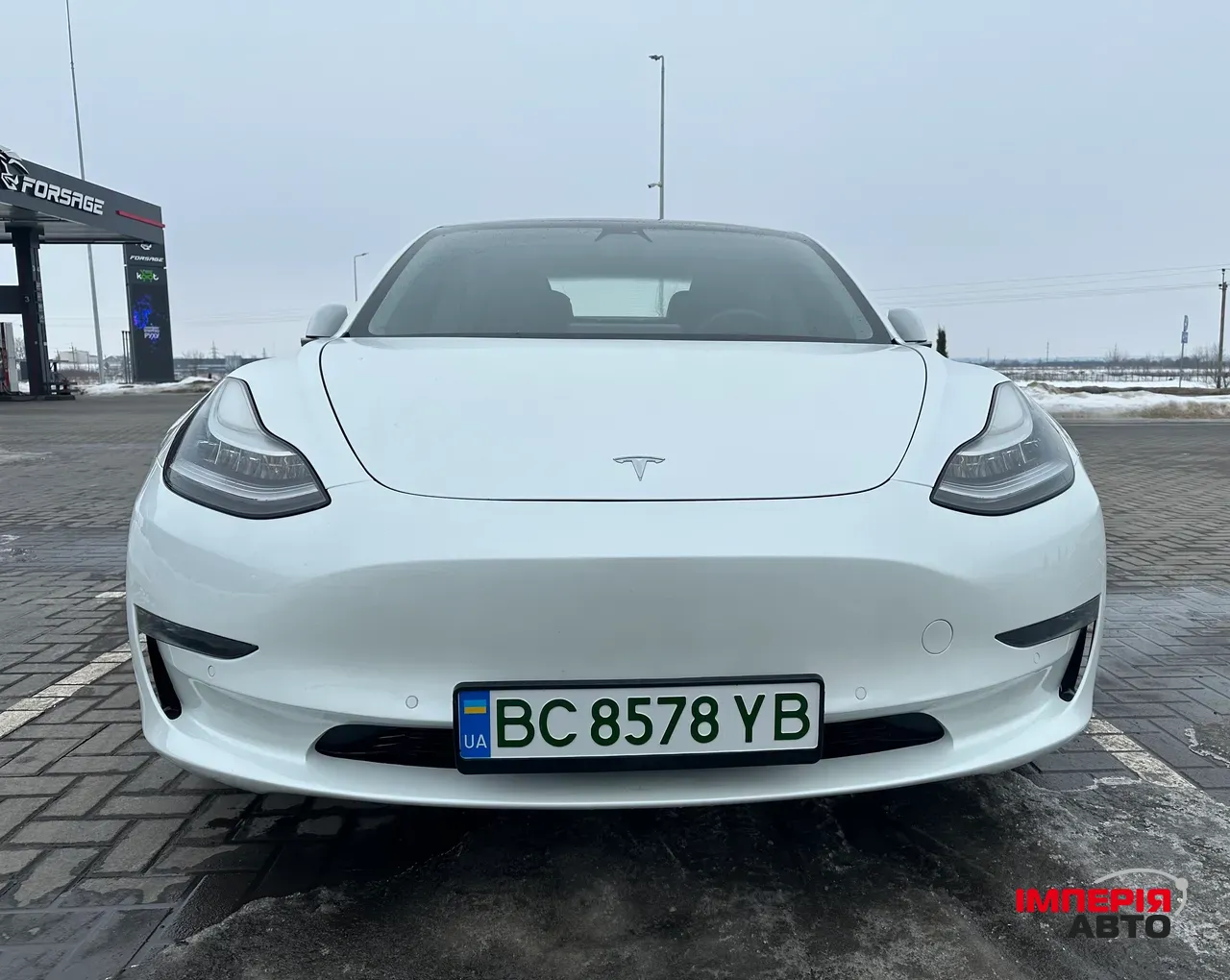 Tesla Model 3 - фото 6