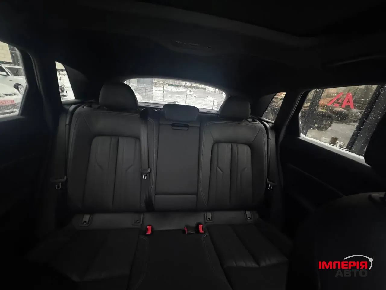 Audi e-tron - фото 24