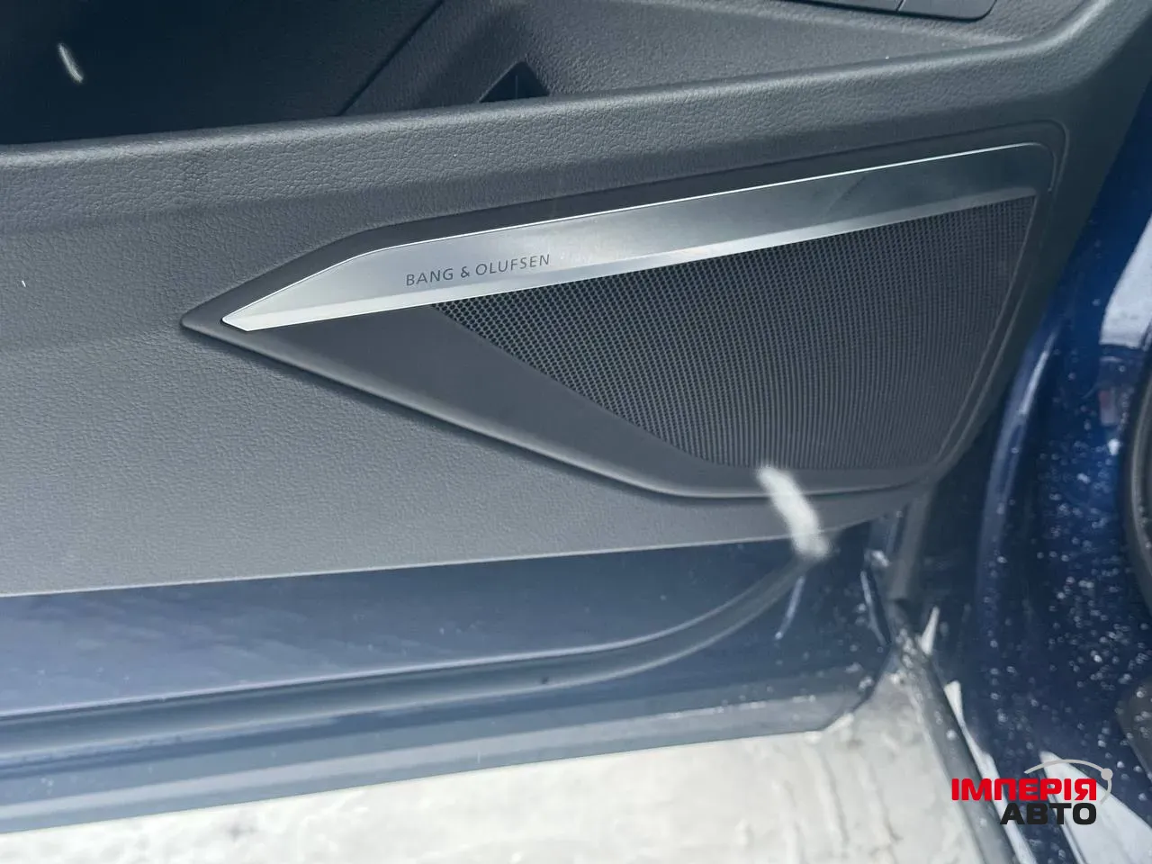 Audi e-tron - фото 18