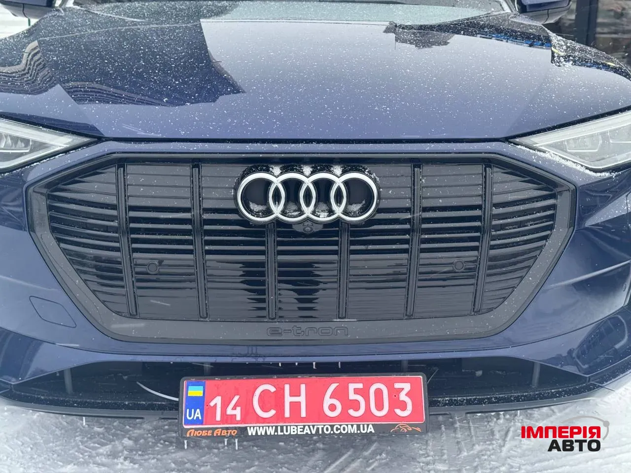 Audi e-tron - фото 2