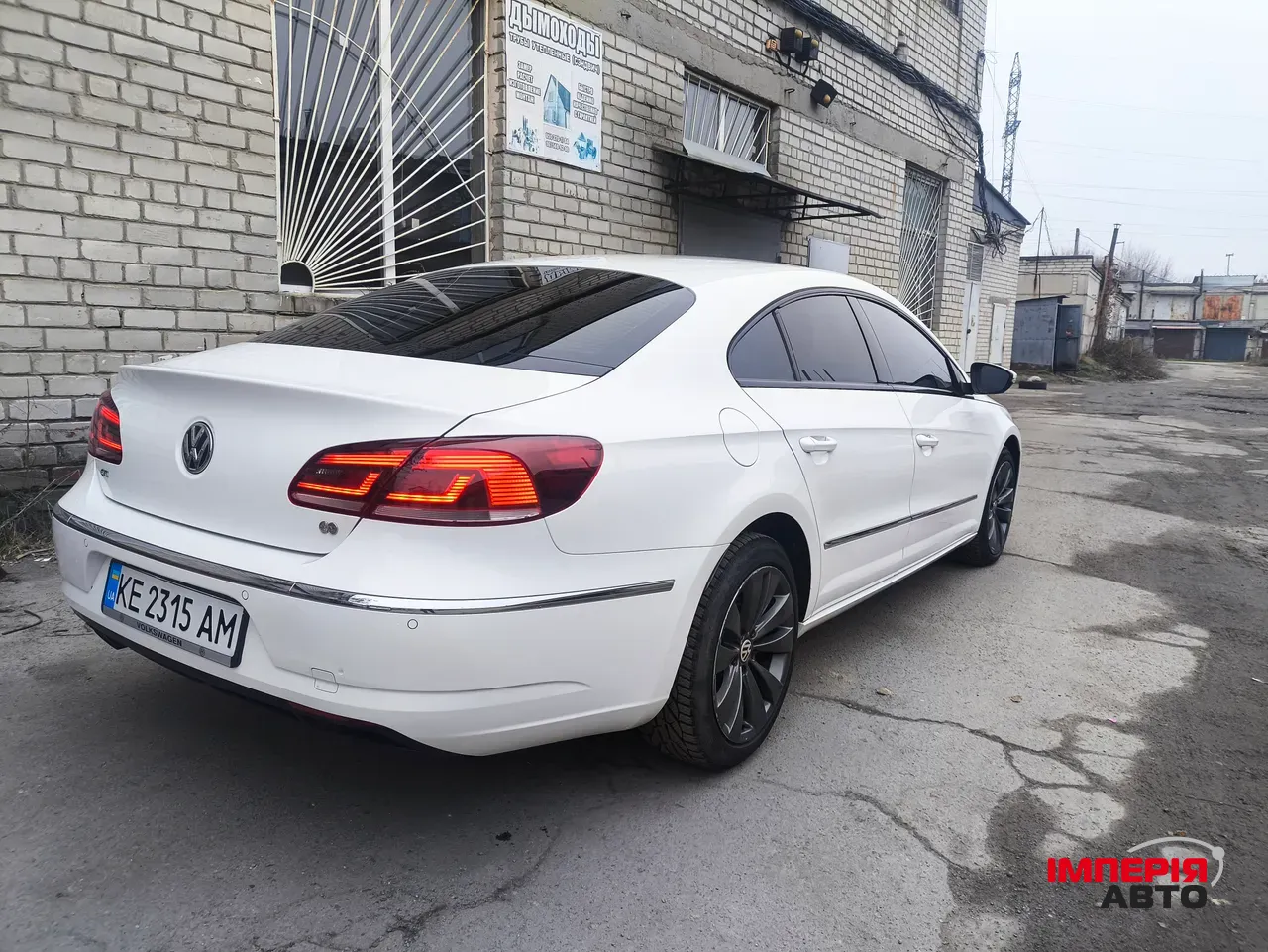 Volkswagen Passat CC - фото 6