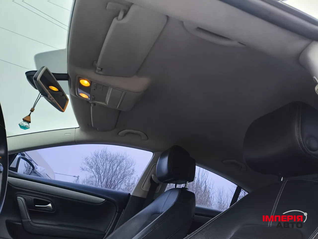 Volkswagen Passat CC - фото 14