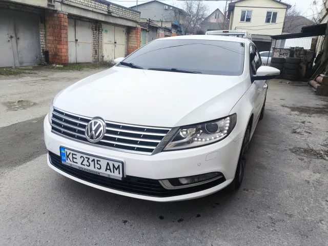 Volkswagen Passat CC - фото 2