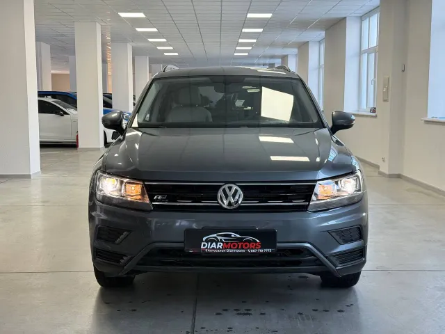 Volkswagen Tiguan - фото 2