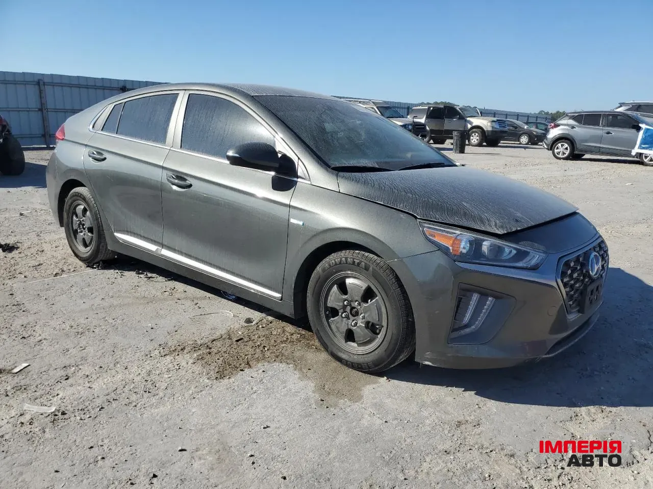 Hyundai IONIQ - фото 3