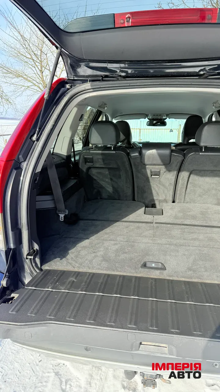 Volvo XC90 - фото 10