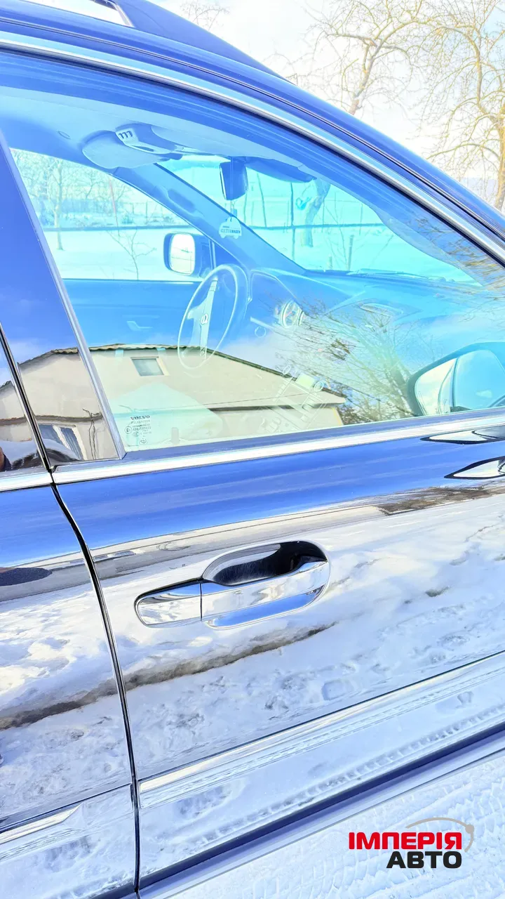 Volvo XC90 - фото 36