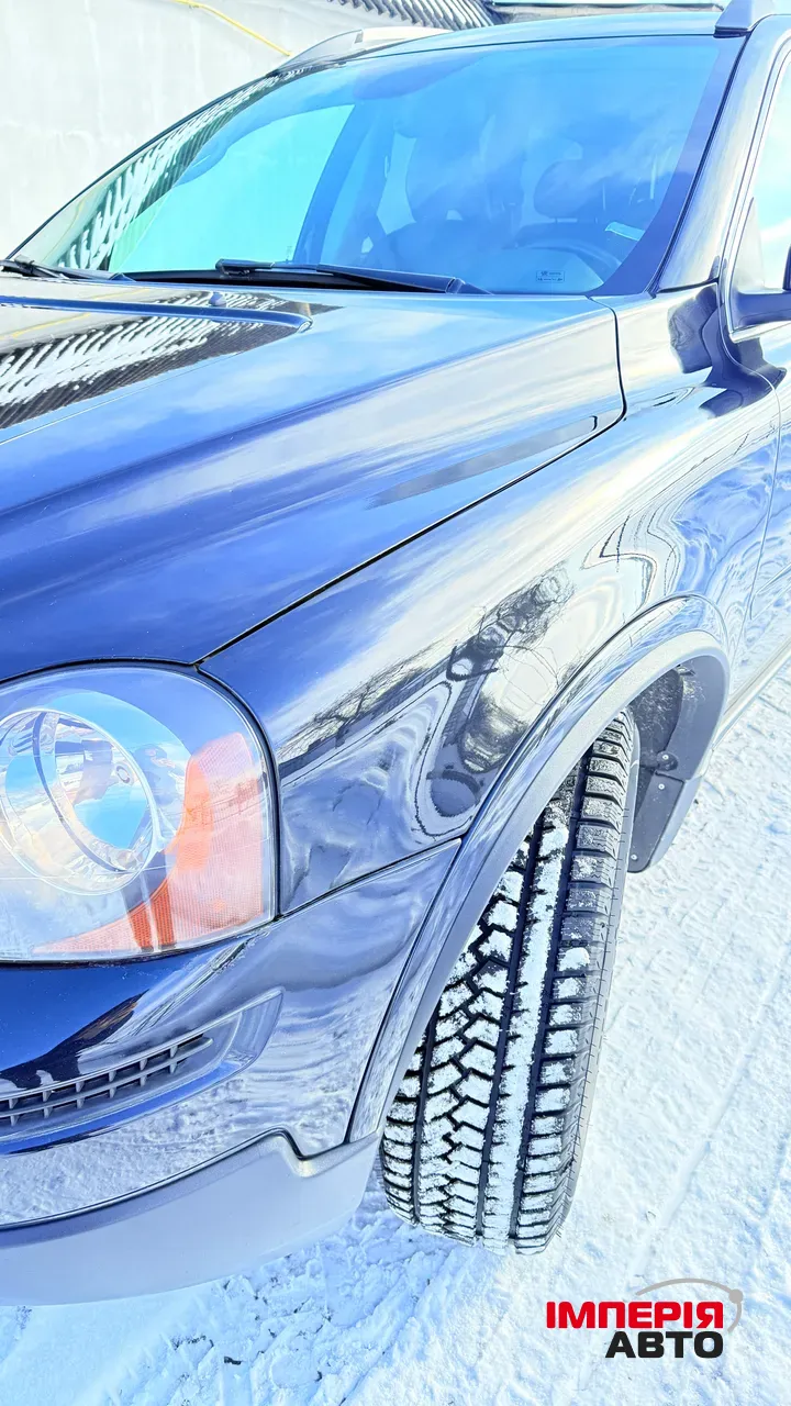Volvo XC90 - фото 31