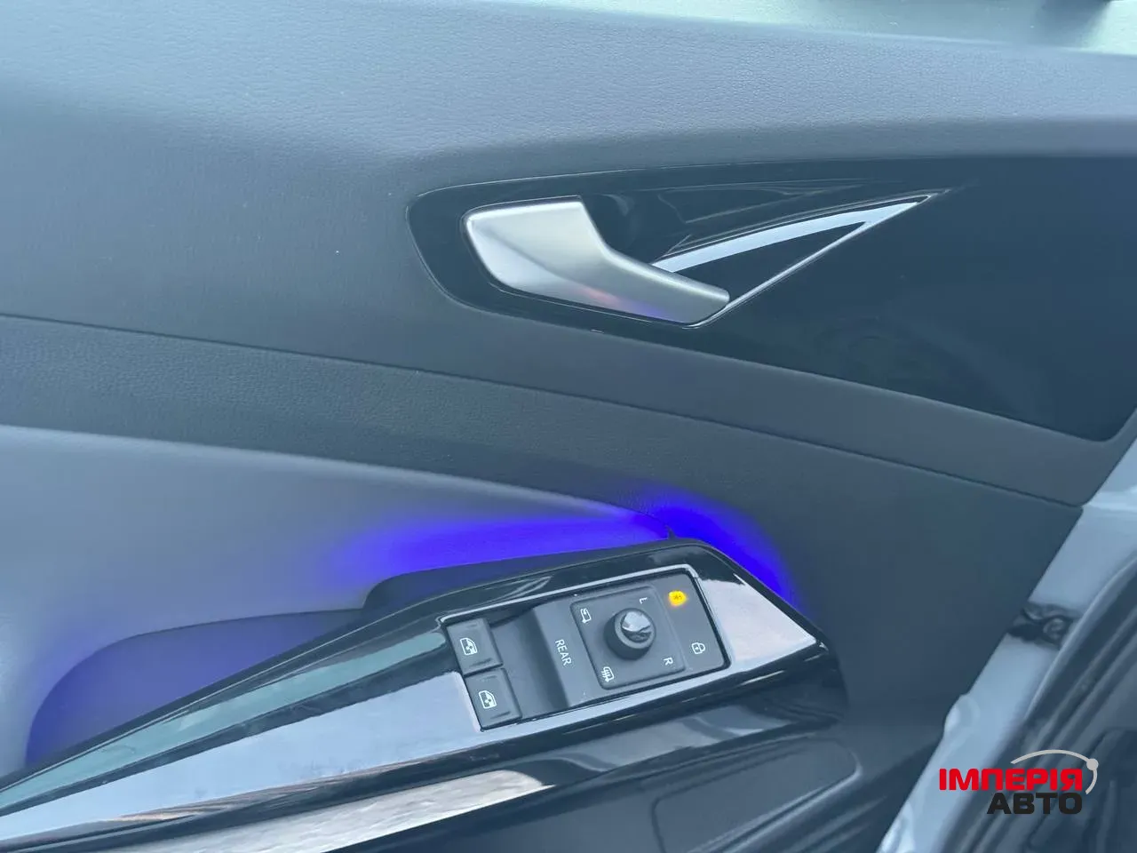 Volkswagen ID.4 - фото 15