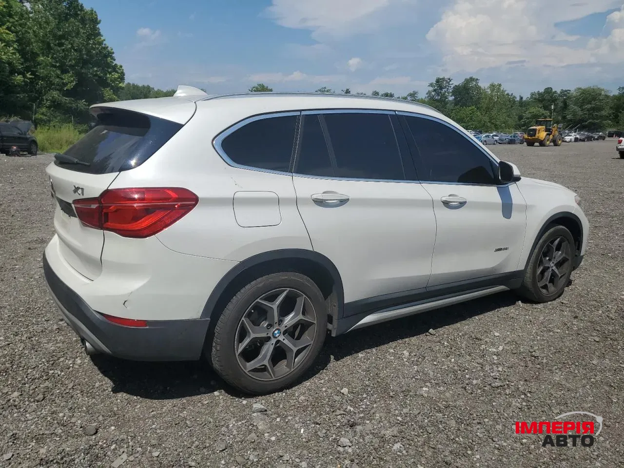 BMW X1 - фото 6