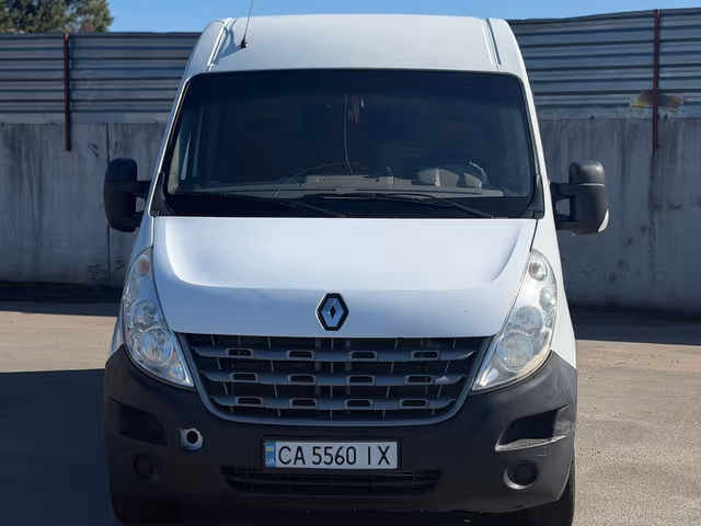 Renault Master - фото 2