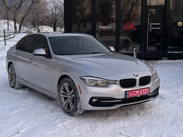 BMW 3 серії - фото 1