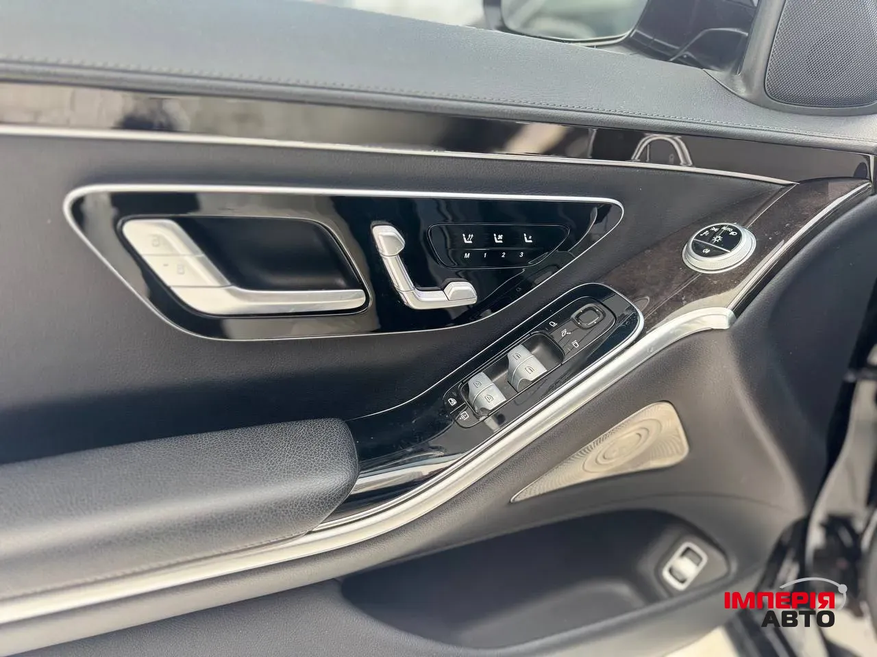 Mercedes-Benz S-Класс - фото 16