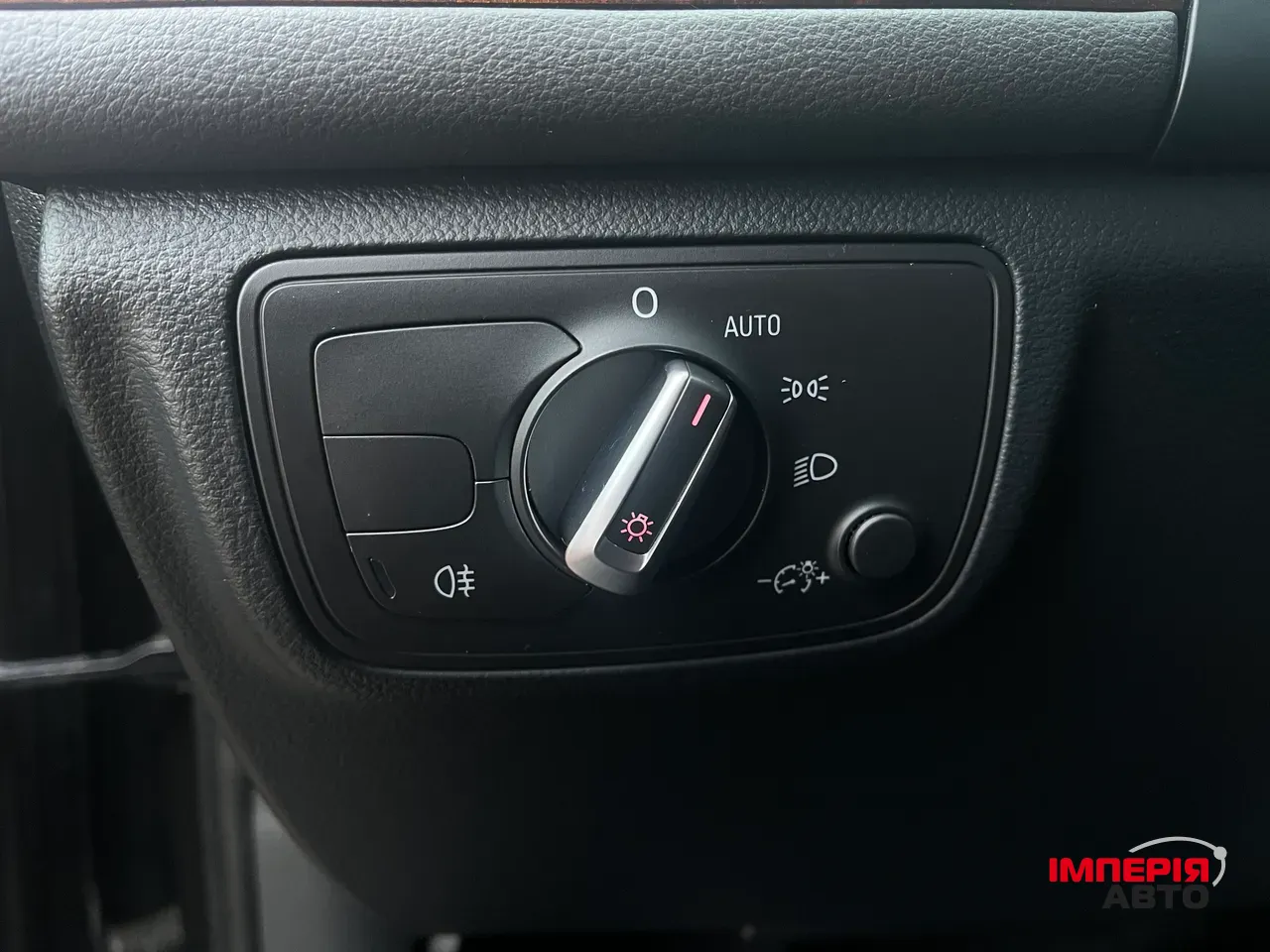 Audi A6 - фото 27