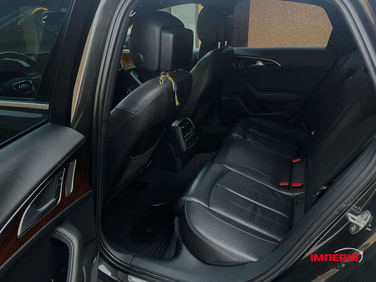 Audi A6 - фото 12