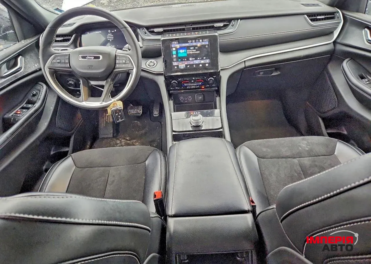 Jeep Grand Cherokee - фото 8