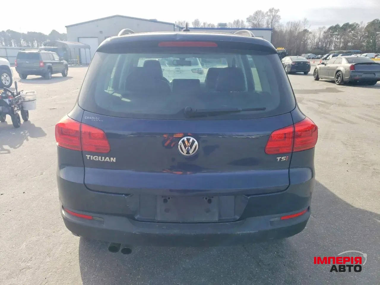 Volkswagen Tiguan - фото 5