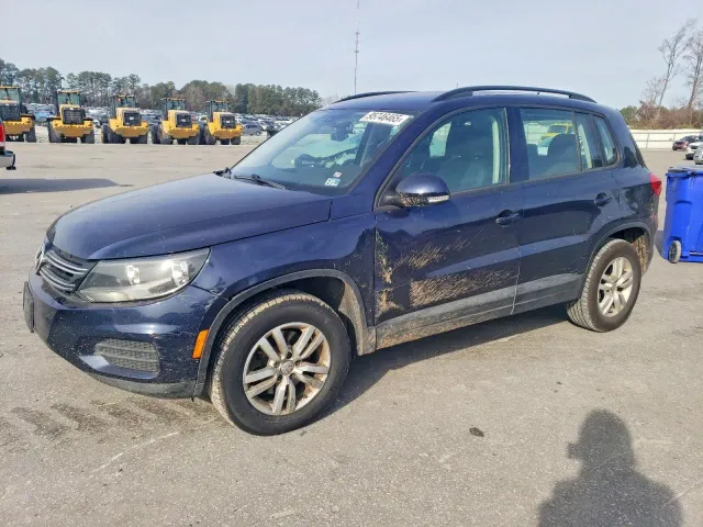 Volkswagen Tiguan - фото 1