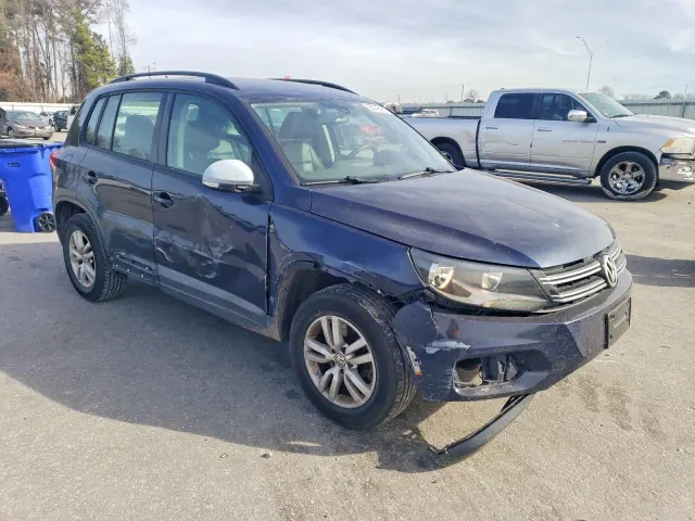 Volkswagen Tiguan - фото 3