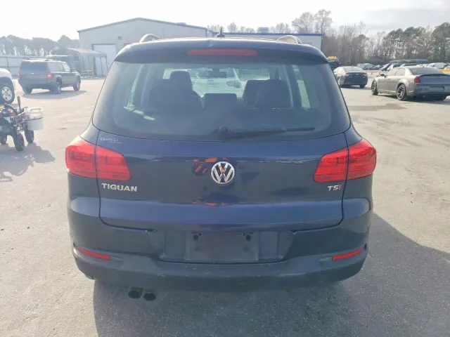 Volkswagen Tiguan - фото 5