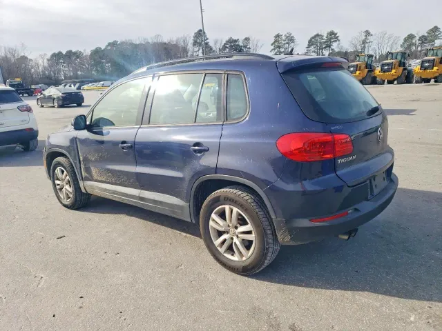 Volkswagen Tiguan - фото 4