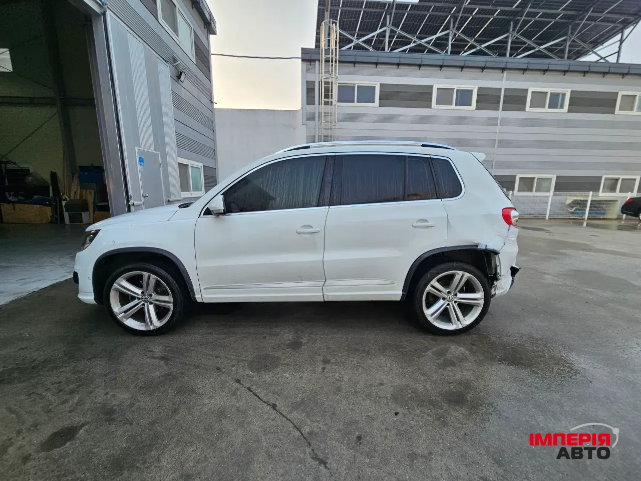 Volkswagen Tiguan - фото 3