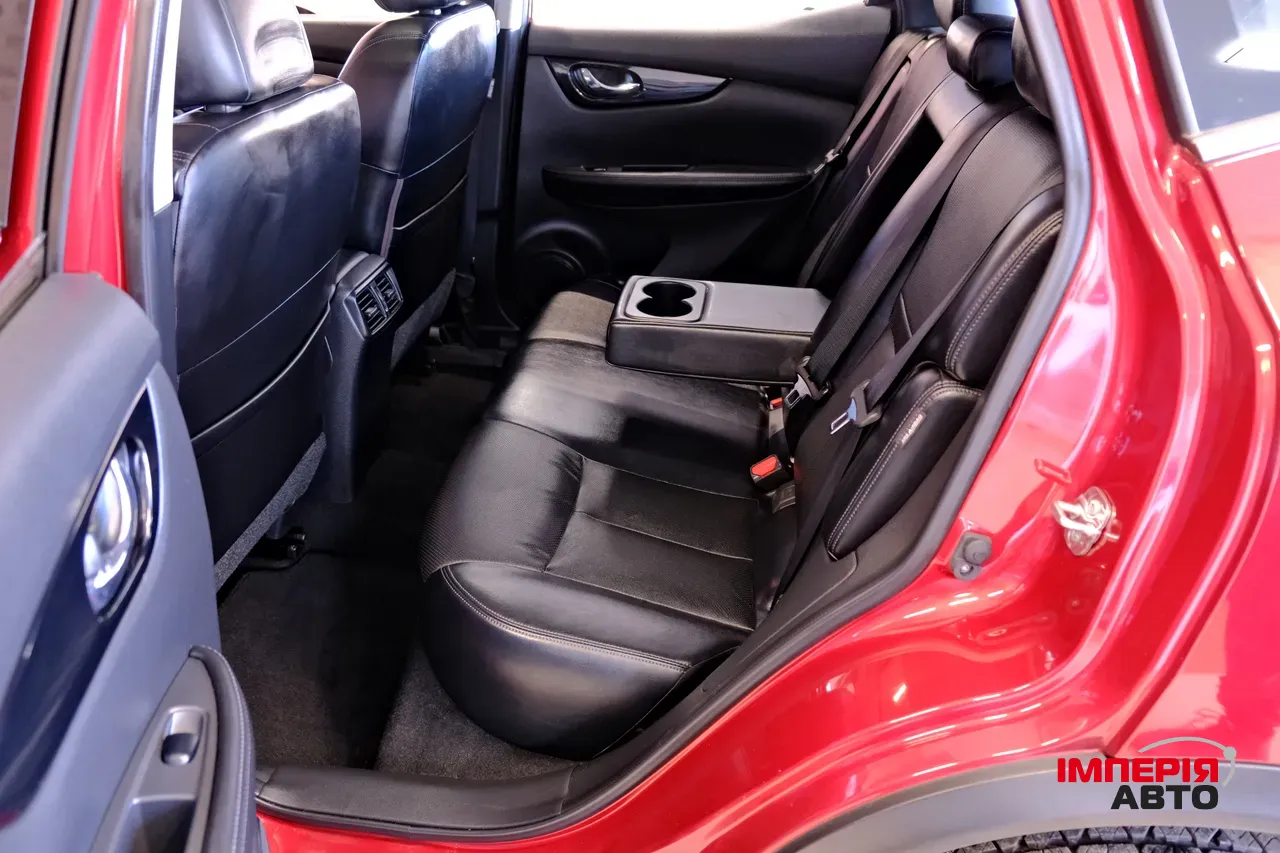 Nissan Rogue Sport - фото 8